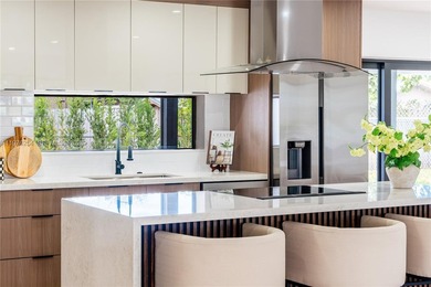 Beautiful 3-bedroom, 2-bathroom home ideally located in Davie on Davie Golf Club in Florida - for sale on GolfHomes.com, golf home, golf lot