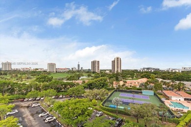 Best location right in the heart of Aventura! Enjoy incredible on Turnberry Isle Resort and Club in Florida - for sale on GolfHomes.com, golf home, golf lot