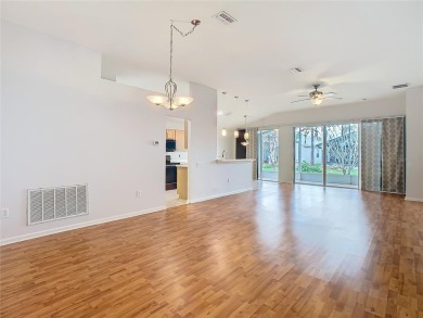 Under contract-accepting backup offers. Charming, Convenient on Lexington Oaks Golf Club in Florida - for sale on GolfHomes.com, golf home, golf lot