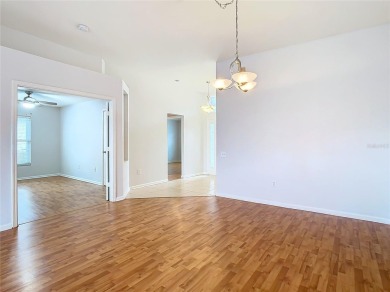 Under contract-accepting backup offers. Charming, Convenient on Lexington Oaks Golf Club in Florida - for sale on GolfHomes.com, golf home, golf lot