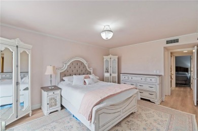 REMODELED VILLA - LAKE  GOLF COURSE VIEWS - LOW FEES! Enjoy on Lakewood Country Club in Florida - for sale on GolfHomes.com, golf home, golf lot