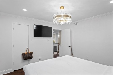 TASTEFULLY REMODELED AND UPDATED first floor condo with double on Pecan Plantation Country Club in Texas - for sale on GolfHomes.com, golf home, golf lot