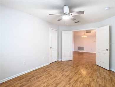 Under contract-accepting backup offers. Charming, Convenient on Lexington Oaks Golf Club in Florida - for sale on GolfHomes.com, golf home, golf lot