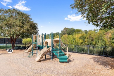 Enjoy the perfect combination of location, lifestyle, and value on Birkdale Golf Club in North Carolina - for sale on GolfHomes.com, golf home, golf lot