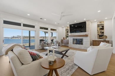 Wake up every day to breathtaking wide open views of Grand Lake on Patricia Island Golf Club in Oklahoma - for sale on GolfHomes.com, golf home, golf lot