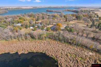 Great property located just outside of Sherburn! This spacious 4 on Fox Lake Golf Club, Inc. in Minnesota - for sale on GolfHomes.com, golf home, golf lot