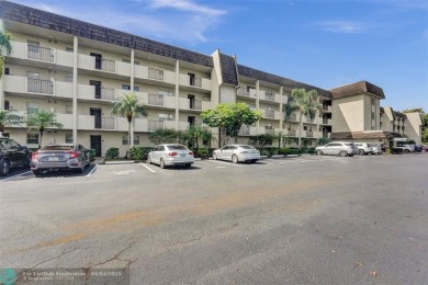 Ground floor unit fully remodeled! This is a 55+ community. 2 on Inverrary Country Club in Florida - for sale on GolfHomes.com, golf home, golf lot