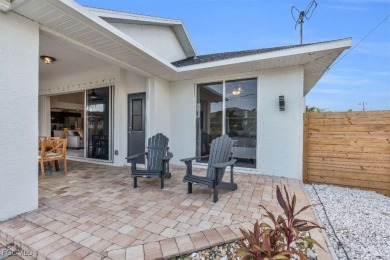Welcome to 1720 SW 49th Ln, a charming 3-bedroom, 2-bathroom on Royal Tee Country Club in Florida - for sale on GolfHomes.com, golf home, golf lot