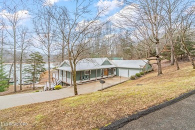 Beautiful lakefront basement/ranch home with plenty of space on The Greens at Deerfield in Tennessee - for sale on GolfHomes.com, golf home, golf lot