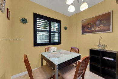 Beautifully updated 2-bed, 2-bath condo in an all-ages on Hillcrest Golf and Country Club in Florida - for sale on GolfHomes.com, golf home, golf lot