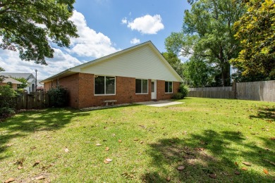 PRICE REDUCTION!!! Welcome to your next home in the gated golf on Stonebrook Golf Club in Florida - for sale on GolfHomes.com, golf home, golf lot