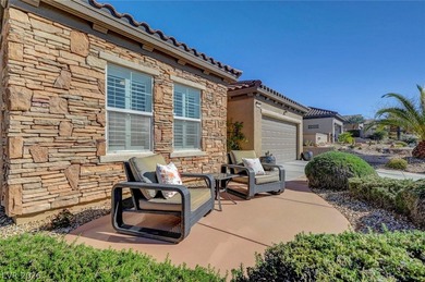 Beautiful tastefully remodeled 3 bed 2 bath w/den single story on Revere Golf Club in Nevada - for sale on GolfHomes.com, golf home, golf lot