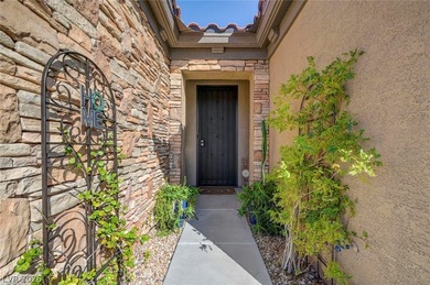 Beautiful tastefully remodeled 3 bed 2 bath w/den single story on Revere Golf Club in Nevada - for sale on GolfHomes.com, golf home, golf lot