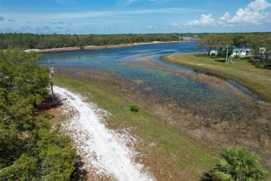 Welcome Snowbirds or Permanent Residents, 1 bedroom, 1 bath with on Glen Lakes Country Club in Florida - for sale on GolfHomes.com, golf home, golf lot