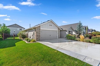 Welcome to this beautifully maintained 3bd 2ba home that feels on Eagle Legacy Golf Course in Idaho - for sale on GolfHomes.com, golf home, golf lot