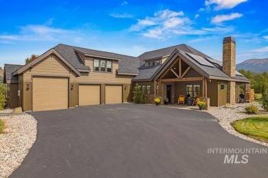 Luxury mountain living in sought-after Jug Mountain Ranch! This on Jug Mountain Ranch Golf Course in Idaho - for sale on GolfHomes.com, golf home, golf lot