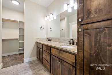 PRICE IMPROVEMENT! This beautiful home in the heart of McCall is on McCall Municipal Golf Course in Idaho - for sale on GolfHomes.com, golf home, golf lot