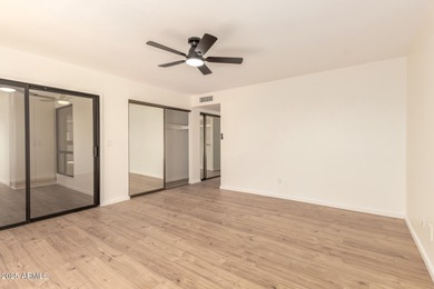 Beautifully maintained 3-bedroom, 2-bath home in the highly on Cottonwood Country Club in Arizona - for sale on GolfHomes.com, golf home, golf lot