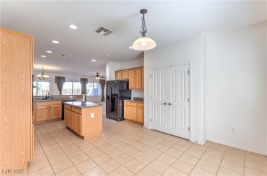 Stunning in Sun City Anthem! Gorgeous Lincoln Model with 3 on Revere Golf Club in Nevada - for sale on GolfHomes.com, golf home, golf lot