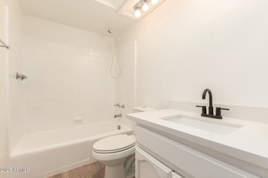 Beautifully maintained 3-bedroom, 2-bath home in the highly on Cottonwood Country Club in Arizona - for sale on GolfHomes.com, golf home, golf lot