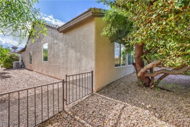 Stunning in Sun City Anthem! Gorgeous Lincoln Model with 3 on Revere Golf Club in Nevada - for sale on GolfHomes.com, golf home, golf lot