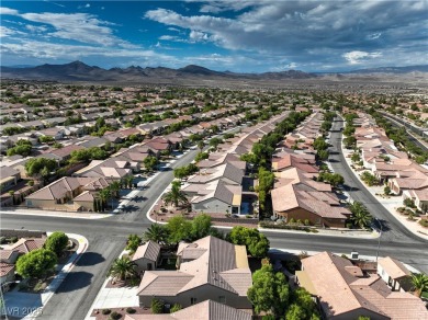 Stunning in Sun City Anthem! Gorgeous Lincoln Model with 3 on Revere Golf Club in Nevada - for sale on GolfHomes.com, golf home, golf lot
