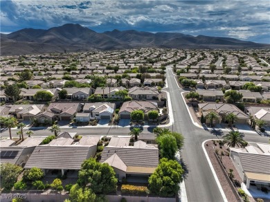 Stunning in Sun City Anthem! Gorgeous Lincoln Model with 3 on Revere Golf Club in Nevada - for sale on GolfHomes.com, golf home, golf lot