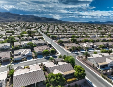 Stunning in Sun City Anthem! Gorgeous Lincoln Model with 3 on Revere Golf Club in Nevada - for sale on GolfHomes.com, golf home, golf lot