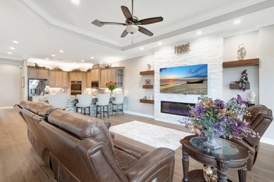 **ACCEPTING BACK UP OFFERS**This 4 bed, 4.5 bath + den + bonus on PGA National Estates Golf Course in Florida - for sale on GolfHomes.com, golf home, golf lot