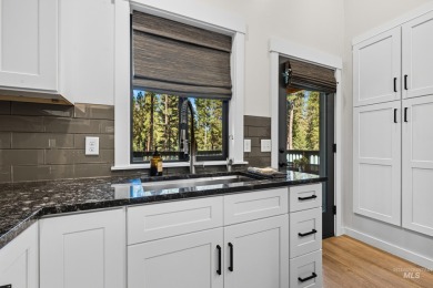 Step inside this beautiful mountain retreat--ideal as a on Terrace Lakes Golf Resort in Idaho - for sale on GolfHomes.com, golf home, golf lot