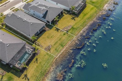 Your dream of living on a lake can come true! Lakefront Luxury on Babcock National Golf Course in Florida - for sale on GolfHomes.com, golf home, golf lot