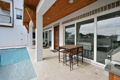 INVESTMENT PROPERTY OPPORTUNITY!!
This TURNKEY beautiful home on Santa Rosa Golf and Beach Club in Florida - for sale on GolfHomes.com, golf home, golf lot