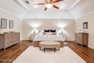 Step into remodeled comfort and style in this beautifully on LakeRidge Country Club in Texas - for sale on GolfHomes.com, golf home, golf lot