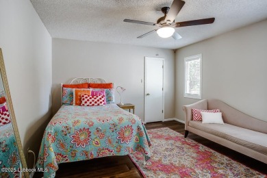 Step into remodeled comfort and style in this beautifully on LakeRidge Country Club in Texas - for sale on GolfHomes.com, golf home, golf lot