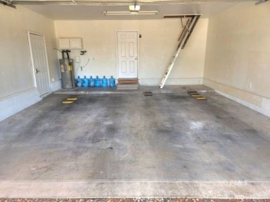 Here's your chance to own this incredibly rare gem in one of on Lake Powell National Golf Course in Arizona - for sale on GolfHomes.com, golf home, golf lot