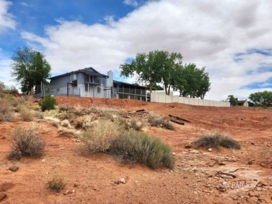 Here's your chance to own this incredibly rare gem in one of on Lake Powell National Golf Course in Arizona - for sale on GolfHomes.com, golf home, golf lot
