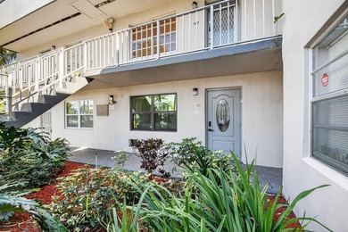 Live the relaxed Florida lifestyle in Kings Point! First-floor on Kings Point Golf -Flanders Way in Florida - for sale on GolfHomes.com, golf home, golf lot