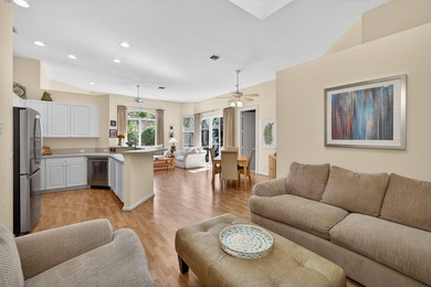 Welcome to this charming 3-bedroom, 2-bath townhouse located in on Ibis Golf and Country Club in Florida - for sale on GolfHomes.com, golf home, golf lot