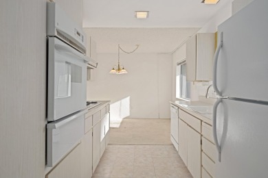 INVEST-ESTATE SALE!  TOP FLOOR, CORNER UNIT, VIEWS, TRANQUILITY on Indian Canyons Golf Resort - North Course in California - for sale on GolfHomes.com, golf home, golf lot