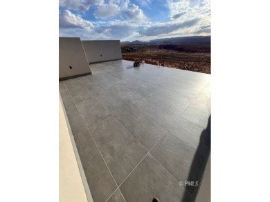This exquisite estate, perfectly perched to offer panoramic on Lake Powell National Golf Course in Arizona - for sale on GolfHomes.com, golf home, golf lot