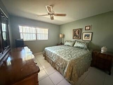 Don't miss this conveniently located updated 1st floor corner on Kings Point Golf - Executive in Florida - for sale on GolfHomes.com, golf home, golf lot