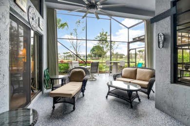 :Beautifully updated home centrally located that feels like a on Legacy at Sherwood Park Golf Course in Florida - for sale on GolfHomes.com, golf home, golf lot
