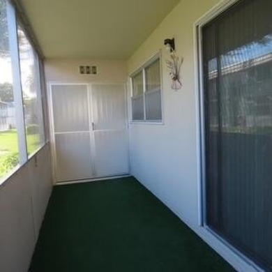 Don't miss this conveniently located updated 1st floor corner on Kings Point Golf - Executive in Florida - for sale on GolfHomes.com, golf home, golf lot