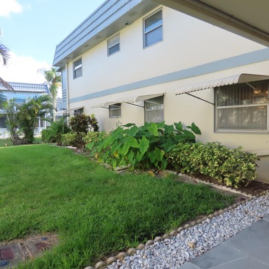 BRING YOUR OFFER TODAY! Don't miss this conveniently located on Kings Point Golf - Executive in Florida - for sale on GolfHomes.com, golf home, golf lot