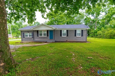 Completely renovated brick ranch home featuring 4 bedrooms, 2 on Colonial Golf Course in Alabama - for sale on GolfHomes.com, golf home, golf lot