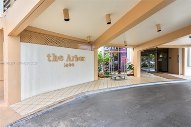 Priced BELOW Market Value! This 55+ Apartment/Condo at Park on Pembroke Lakes Golf Club in Florida - for sale on GolfHomes.com, golf home, golf lot