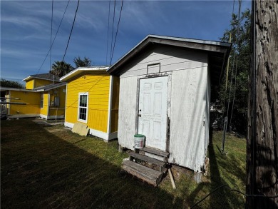 Great potential rental units. Front unit 1 is a 3-bedroom, 1 on Lozano Public Golf Center  in Texas - for sale on GolfHomes.com, golf home, golf lot
