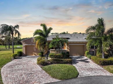 Beautiful 3/2/2 home on a secluded CUL-DE-SAC offering both GOLF on Scepter Golf Club in Florida - for sale on GolfHomes.com, golf home, golf lot