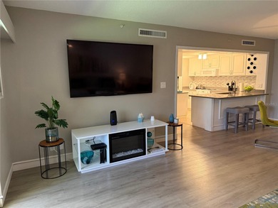 Mint Condition One Bedroom *B* Unit - Bring your Toothbrush on Innisbrook Resort and Golf Club in Florida - for sale on GolfHomes.com, golf home, golf lot