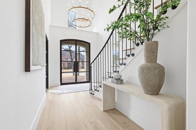 Immaculately updated and remodeled home with circle drive on cul on Vaquero Club in Texas - for sale on GolfHomes.com, golf home, golf lot